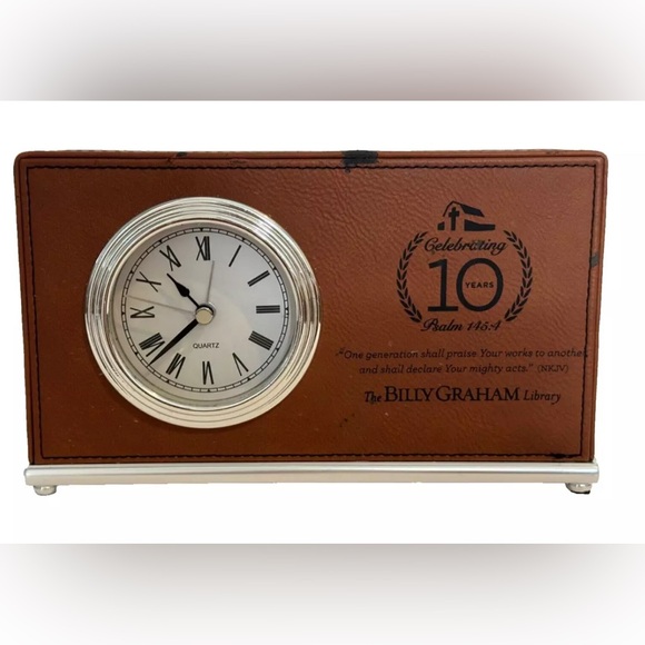 BILLY GRAHAM LIBRARY Other - The BILLY GRAHAM Library 10 Year Anniversary Leather Bound Clock COLLECTIBLE
